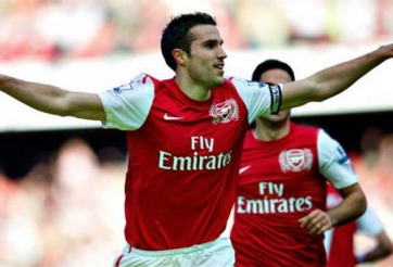 Vì sao Arsenal không bao giờ nên mua lại van Persie?